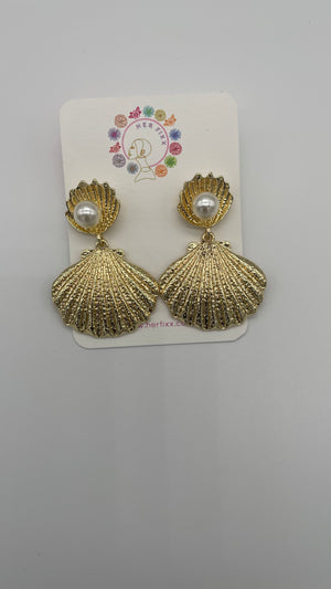 Life's a Beach- Gold or Silver Seashell Hanging Post Earring with Pearl Accent